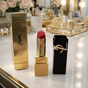 Yves Saint Laurent The Bold Lipstick in Revenged Red - new in Box!